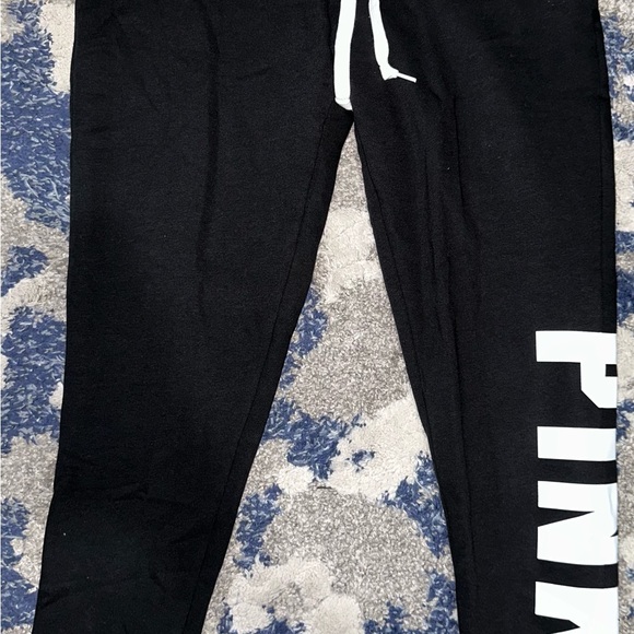 NWT- Victoria's Secret Everyday Lounge Fleece Jogger Sz Medium - Picture 6 of 6